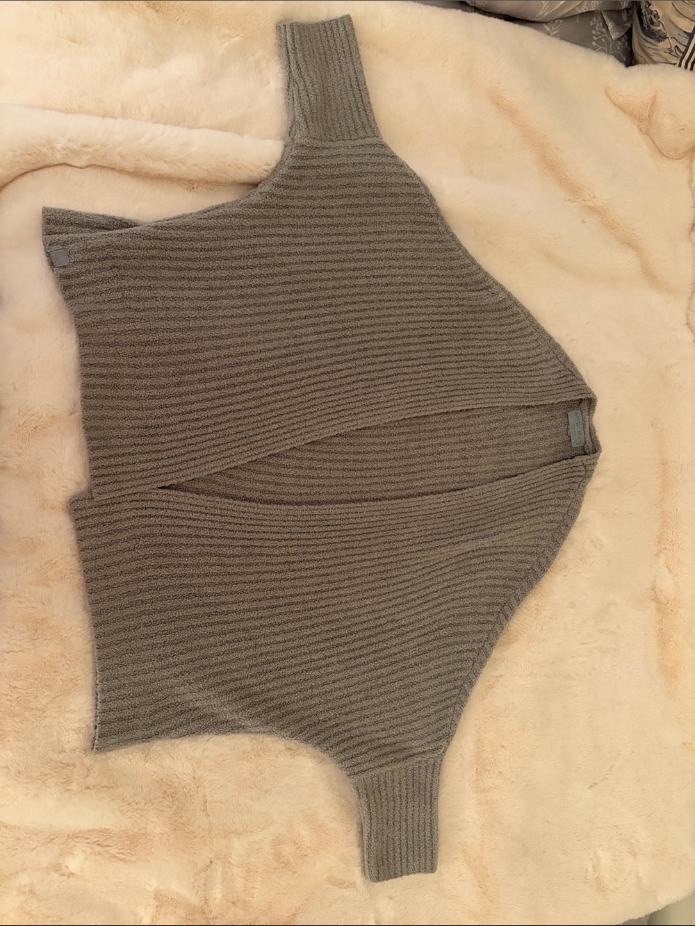 Barefoot Dreams Cozy Chic Lite Ribbed Knit Shrug in Sage Green-small/medium